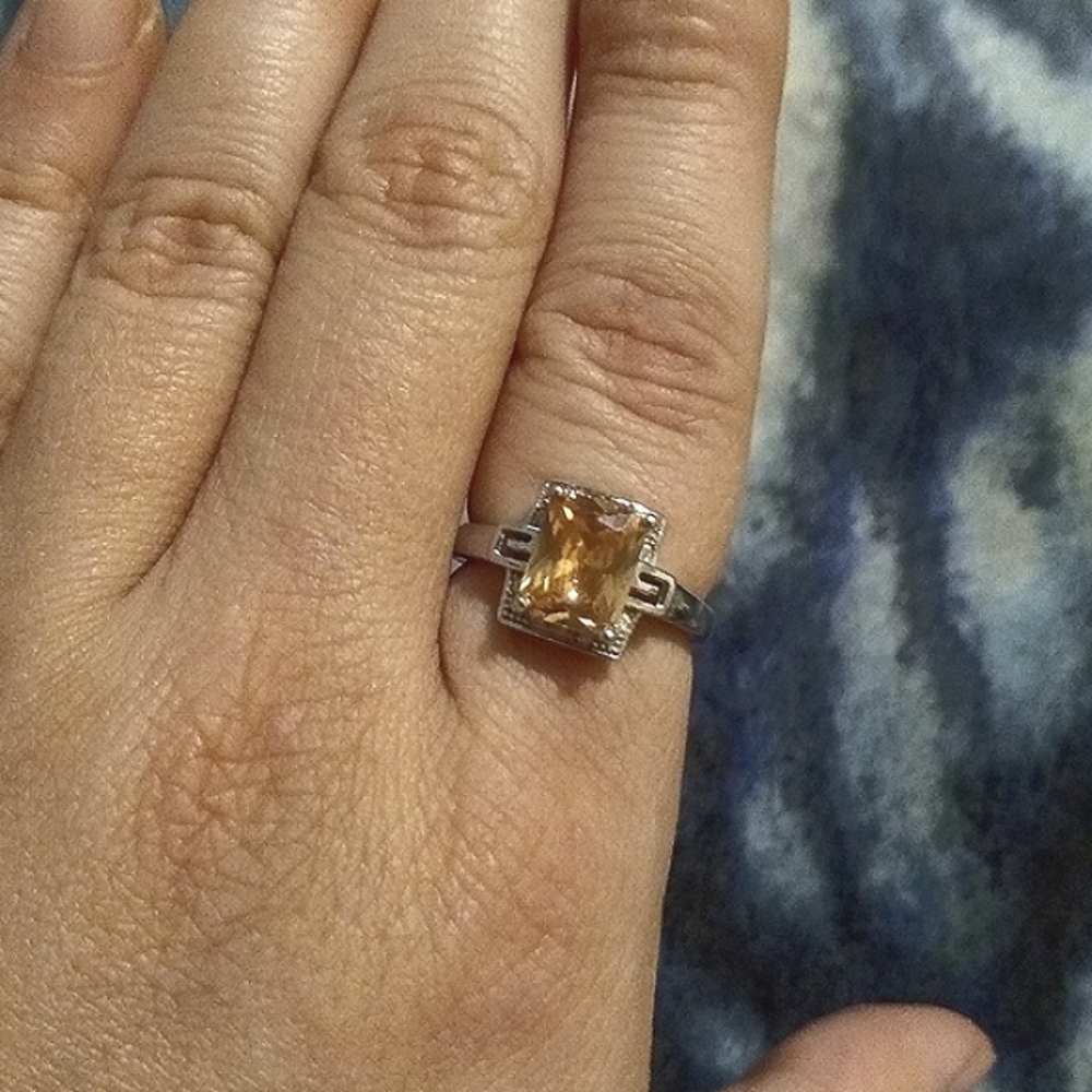 [FUNDRAISER] Topaz Ring, Size 6.5 / 16.9mm